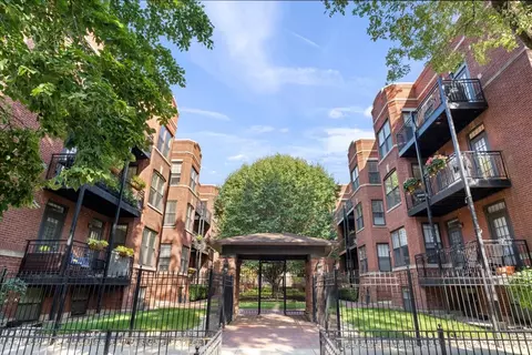 2701 N Mildred Ave #2B, Chicago, IL 60614