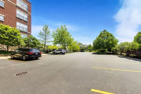 Exterior - 511 Prestwick Ln #307, Wheeling, IL 60090 photo 6 of 6