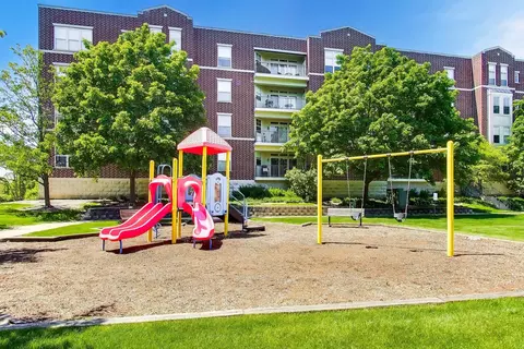 Other - 511 Prestwick Ln #307, Wheeling, IL 60090 photo 8 of 8