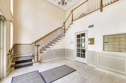 Entry Way - 511 Prestwick Ln #307, Wheeling, IL 60090 photo 1 of 1