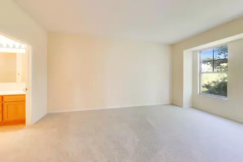 Other - 511 Prestwick Ln #307, Wheeling, IL 60090 photo 2 of 8