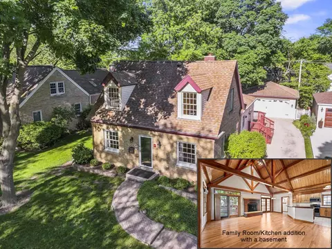 107 N Elmhurst Ave, Mount Prospect, IL 60056