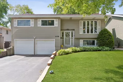 1018 Dawes Ave, Wheaton, IL 60189