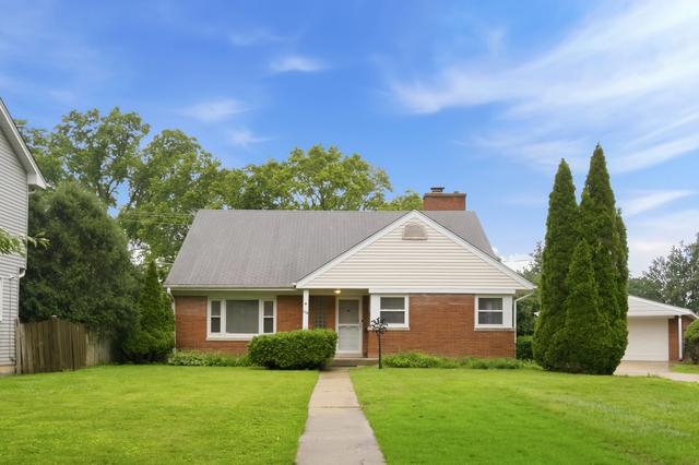 114 N Lancaster St, Mount Prospect, IL 60056