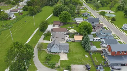 View/Area - 700 E Canal Ave, Ottawa, IL 61350 photo 1 of 5