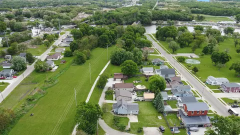 View/Area - 700 E Canal Ave, Ottawa, IL 61350 photo 3 of 5