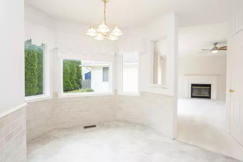 Living - 5 Downing Cir, Bloomington, IL 61704 photo 1 of 7