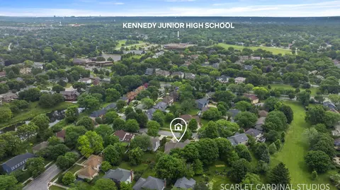 View/Area - 809 Glenmore Ct, Naperville, IL 60540 photo 5 of 6
