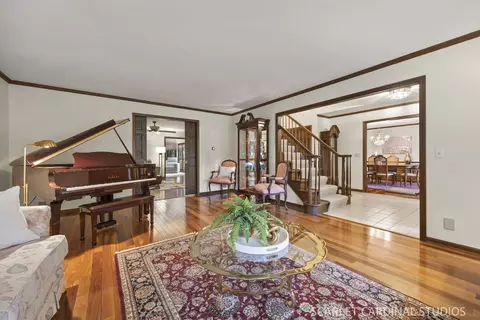 Living - 809 Glenmore Ct, Naperville, IL 60540 photo 1 of 5