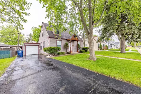 2633 Scott St, Franklin Park, IL 60131