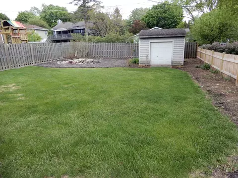 Exterior - 62 Alice St, Algonquin, IL 60102 photo 5 of 5