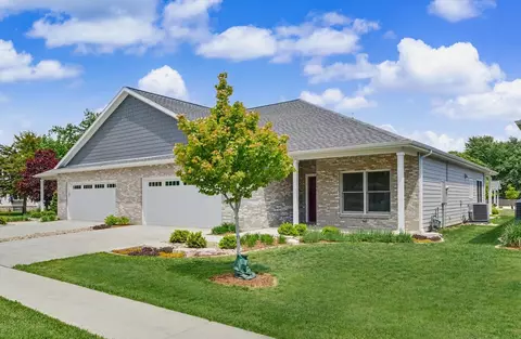 503 S 5th St, Fairbury, IL 61739