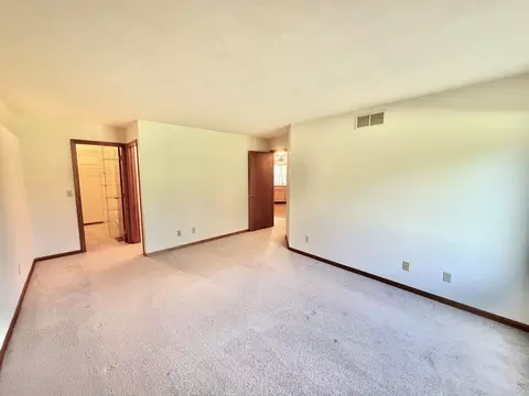 Bedroom - 4155 Split Leaf Dr, Loves Park, IL 61111 photo 1 of 5