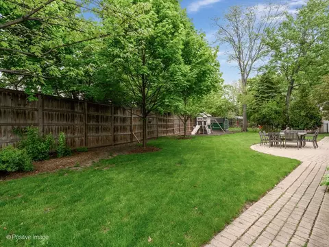 2238 Silverpine Dr, Glenview, IL 60025 photo 23