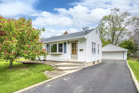140 W Le Moyne Ave, Lombard, IL 60148