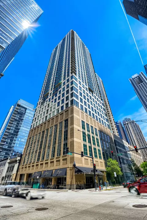 2 Erie St #1511, Chicago, IL 60611