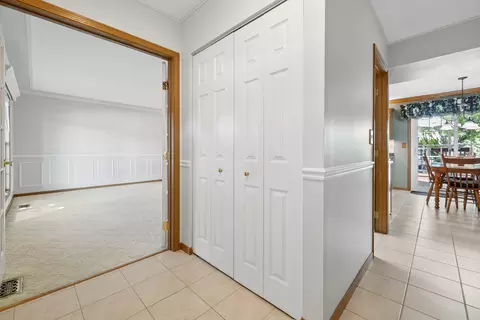 3264 Salem Ct, Aurora, IL 60504 photo 7