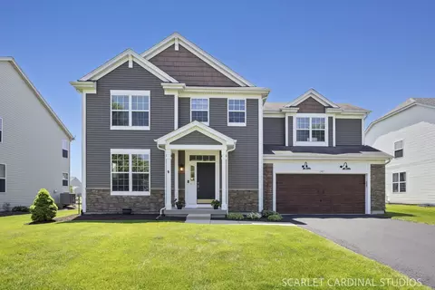 147 Linden Dr, Oswego, IL 60543