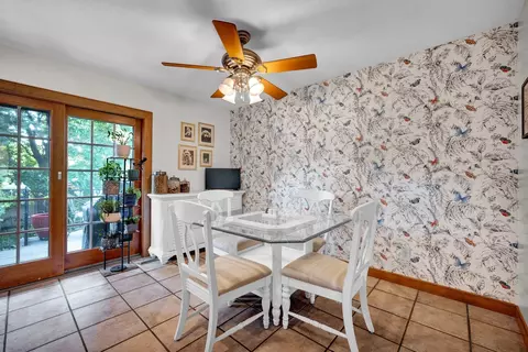 Dining - 201 Garden Rd, Normal, IL 61761 photo 6 of 6
