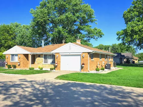 3904 W 137th St, Crestwood, IL 60418