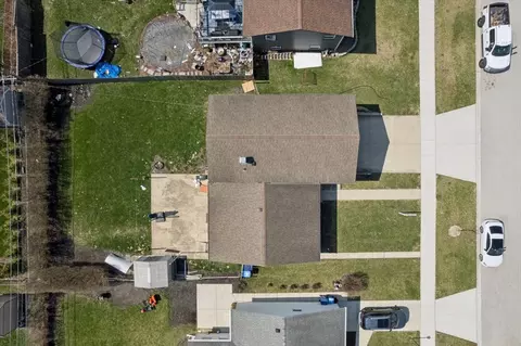 View/Area - 703 Westmere Rd, Des Plaines, IL 60016 photo 3 of 7