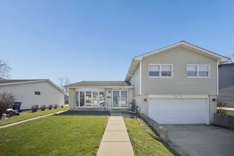 703 Westmere Rd, Des Plaines, IL 60016