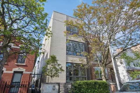 1622 W Julian St #2, Chicago, IL 60622