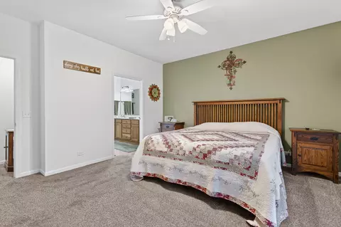 Bedroom - 1001 Madison Ave, Mchenry, IL 60050 photo 1 of 3