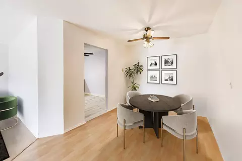 Dining - 1425 Sandpebble Dr #104, Wheeling, IL 60090 photo 1 of 2