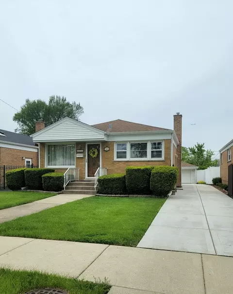 3634 Sarah St, Franklin Park, IL 60131