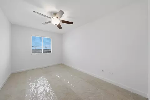 Bedroom - 7204 W 83rd St, Bridgeview, IL 60455 photo 3 of 10