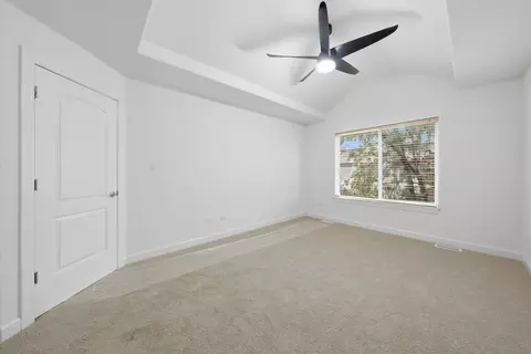 Bedroom - 7204 W 83rd St, Bridgeview, IL 60455 photo 1 of 10