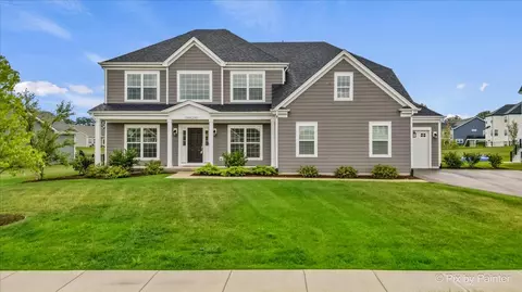 04 N200 Norton Lake Cir, Campton Hills, IL 60175