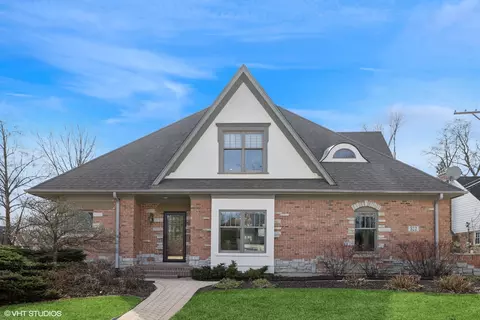 522 N County Line Rd, Hinsdale, IL 60521
