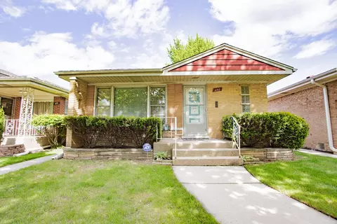 6317 N Lowell Ave, Chicago, IL 60646