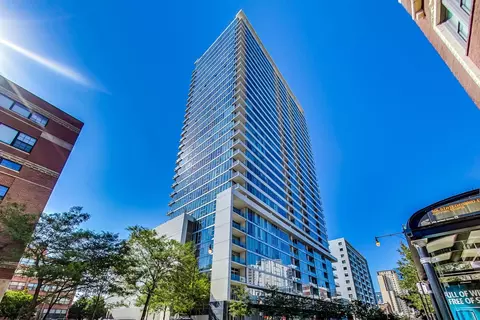1720 S Michigan Ave #2115, Chicago, IL 60616