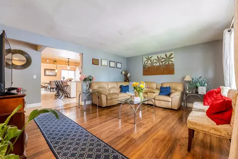 Other - 275 Plainview Dr, Bolingbrook, IL 60440 photo 2 of 5