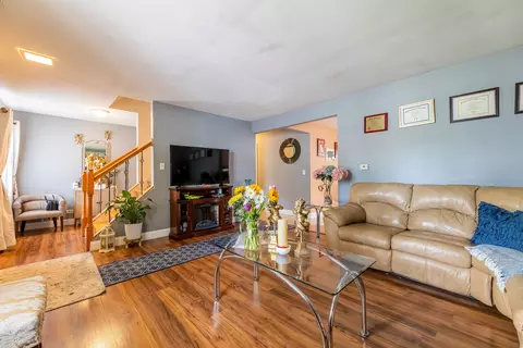 Other - 275 Plainview Dr, Bolingbrook, IL 60440 photo 4 of 5