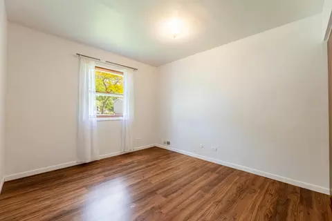 Bedroom - 275 Plainview Dr, Bolingbrook, IL 60440 photo 1 of 5