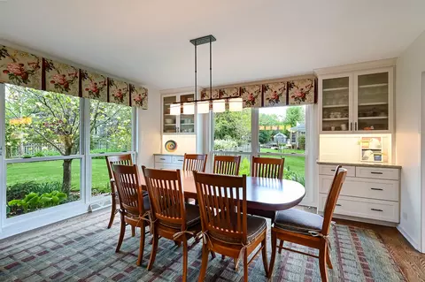 Dining - 629 W Elm St, Wheaton, IL 60189 photo 2 of 2