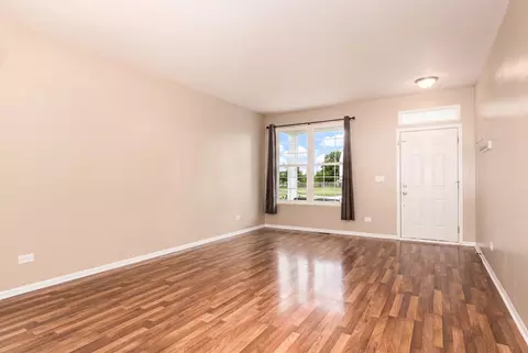 Living - 6014 Cherry Ridge Dr, Plainfield, IL 60586 photo 5 of 8