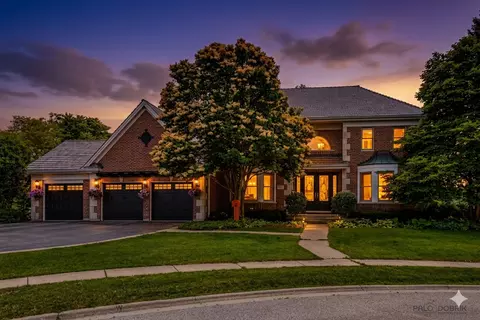 Undisclosed, Libertyville, IL 60048