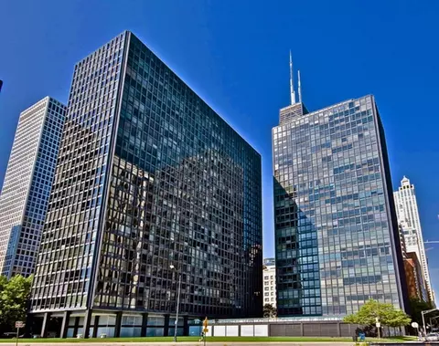 900 N Lake Shore Dr #1211, Chicago, IL 60611