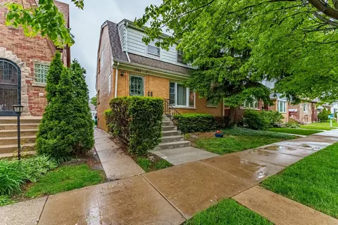 1344 Cuyler Ave, Berwyn, IL 60402