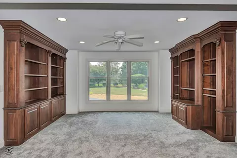 Living - 2471 Girard Turn, Kankakee, IL 60901 photo 6 of 6