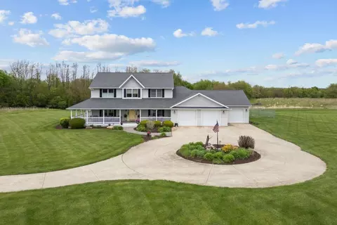 Exterior - 1200 E James B Young Rd, Galva, IL 61434 photo 19 of 29