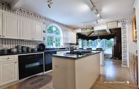 Kitchen - 2214 Main Street Rd, Spring Grove, IL 60081 photo 3 of 3