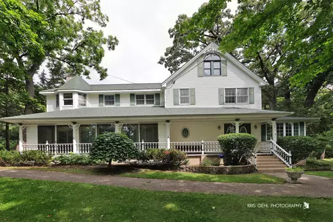 Exterior - 2214 Main Street Rd, Spring Grove, IL 60081 photo 1 of 9