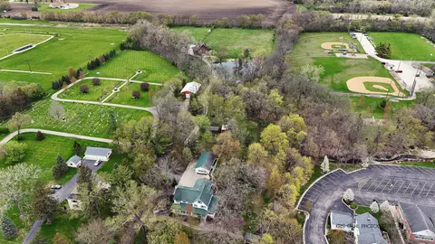 View/Area - 2214 Main Street Rd, Spring Grove, IL 60081 photo 9 of 9