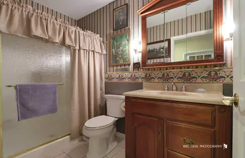 Bath - 2214 Main Street Rd, Spring Grove, IL 60081 photo 1 of 2